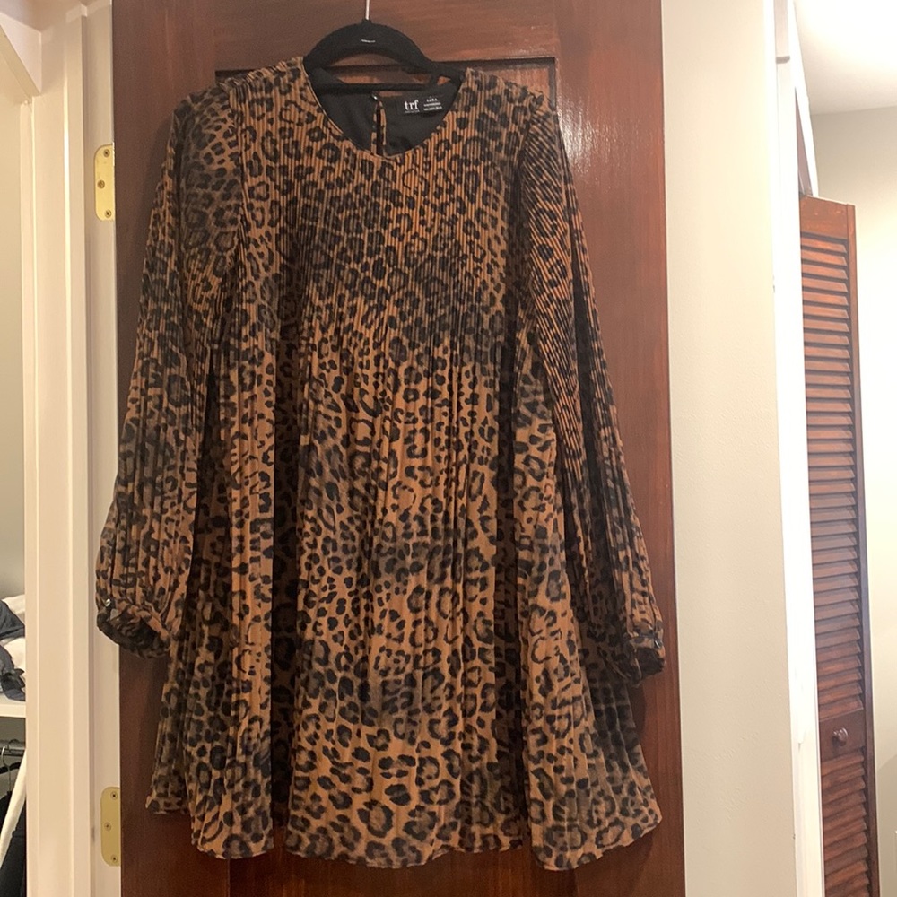 Leopard shift dress